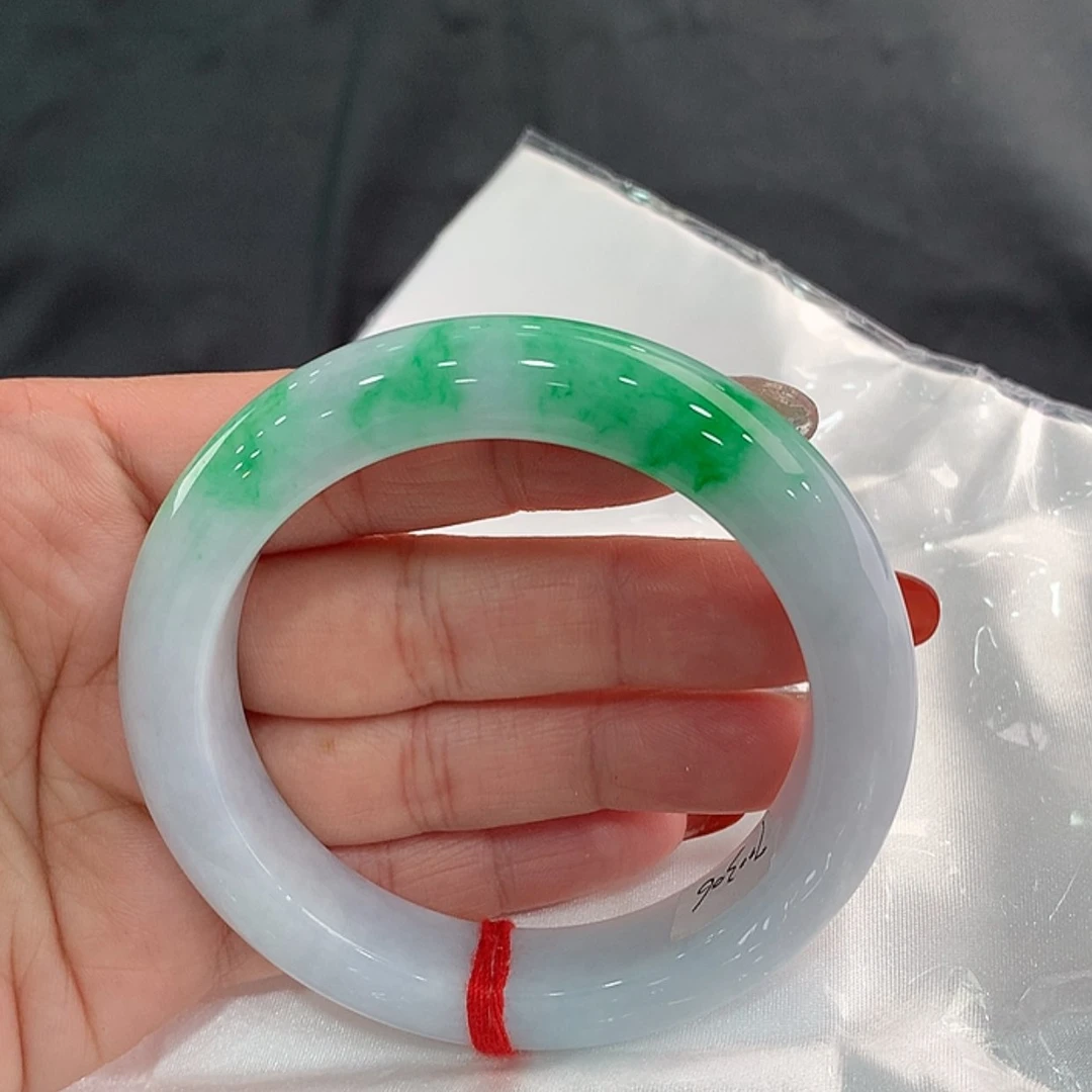 【闪购商品】翡翠手镯未镶嵌58.8，58/59