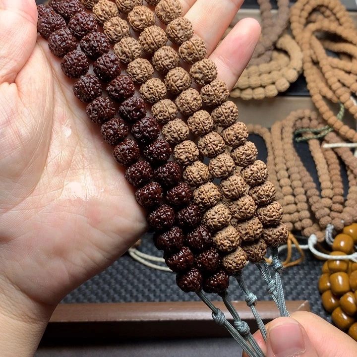 手串金刚菩提平细尺寸10-11