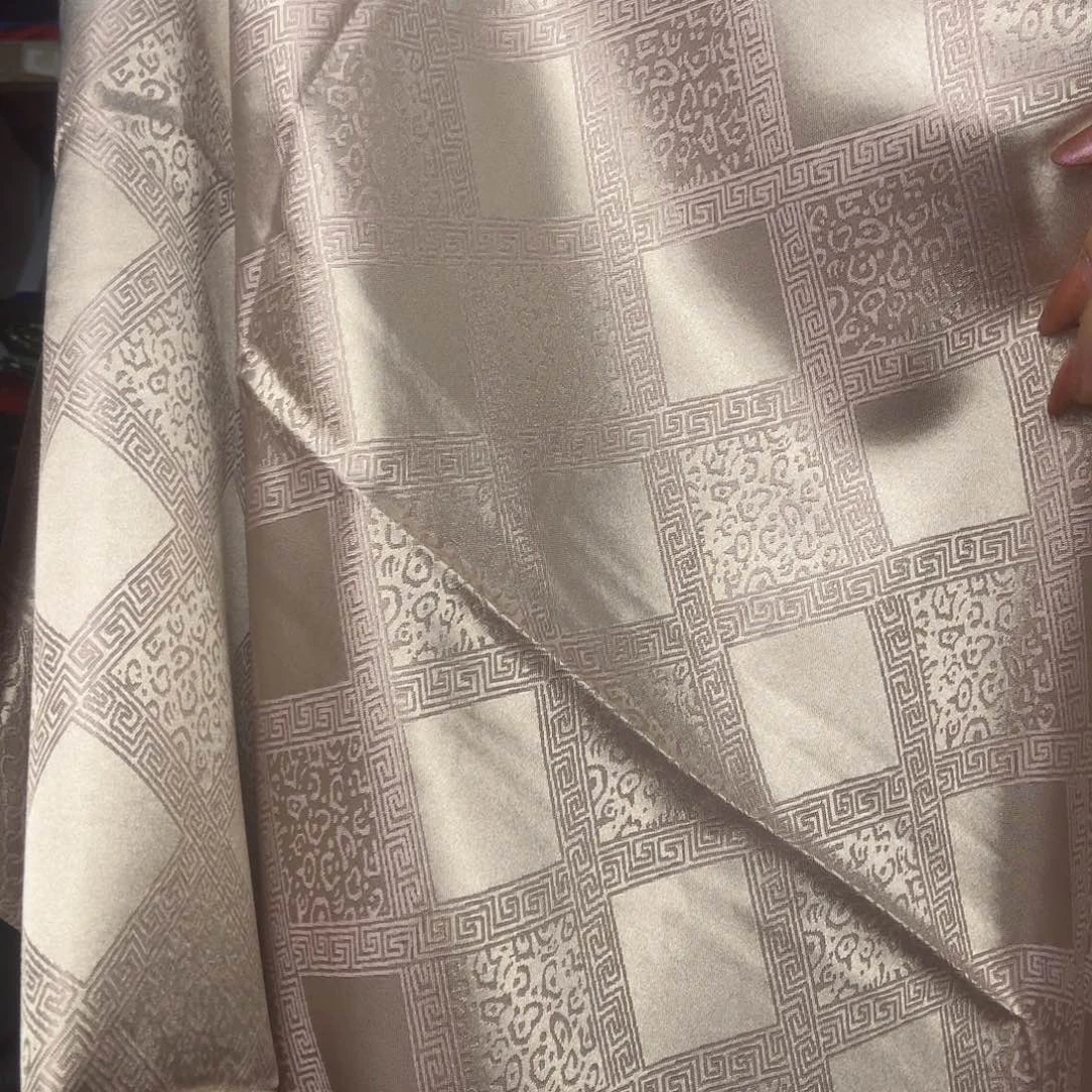 甩甩甩甩甩甩甩甩甩卡其色