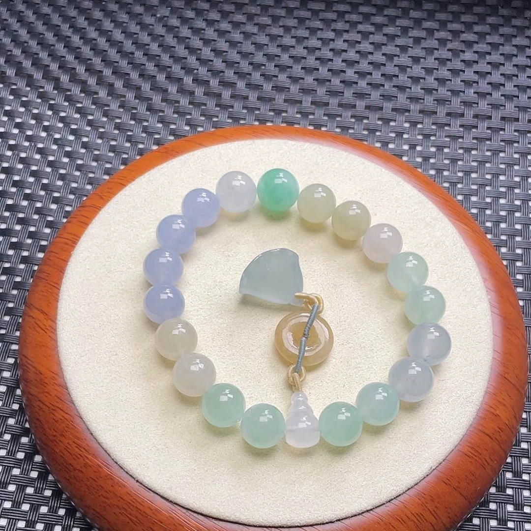 翡翠手链未镶嵌卡10