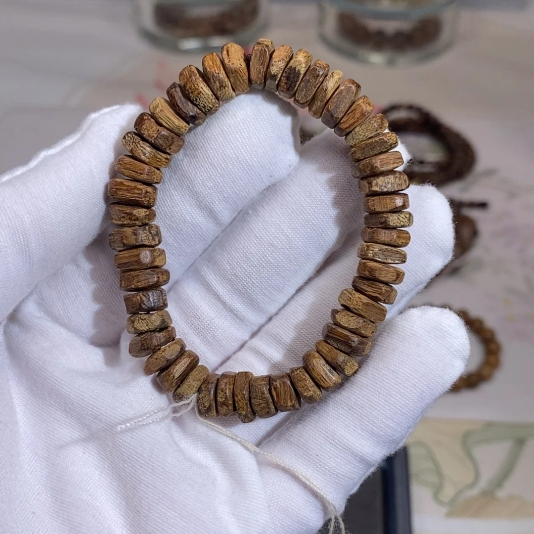 沉香手串东马不沉水 片片 6.96克