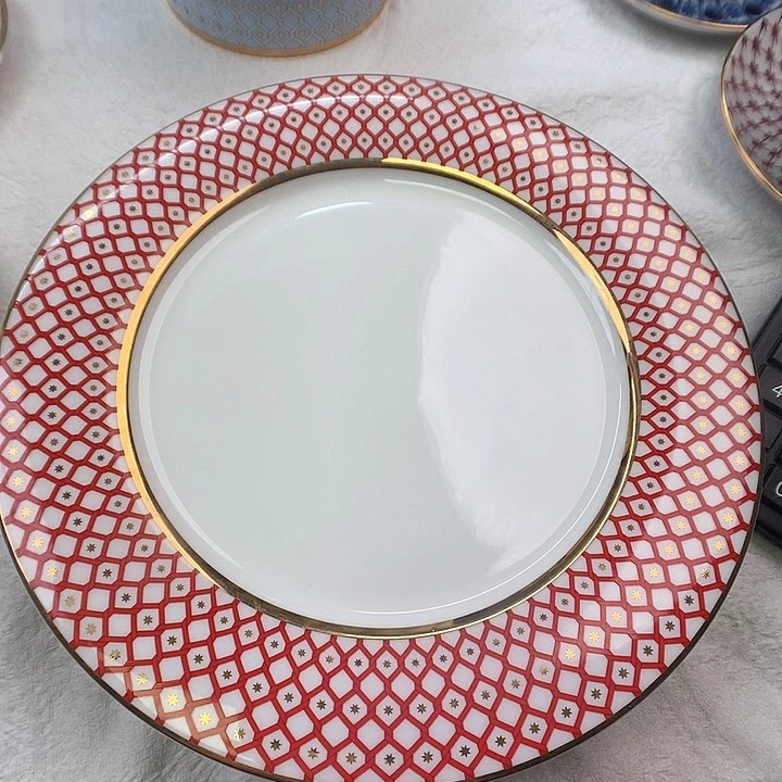 一***圆俄皇正品一杯一碟