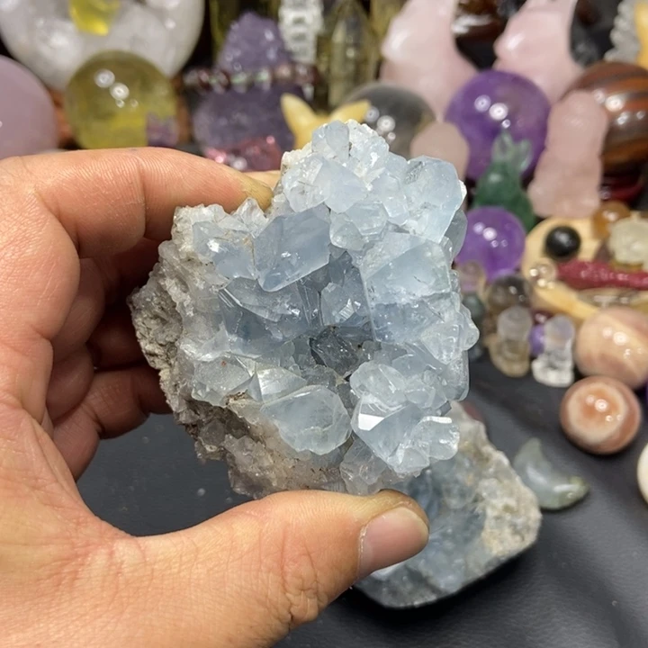 水晶摆件未镶嵌蓝晶石