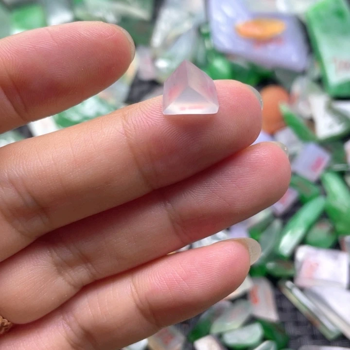 一***️定制翡翠未镶嵌天然缅甸翡翠