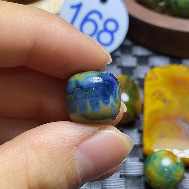 美***言玛瑙/玉髓未镶嵌颈饰