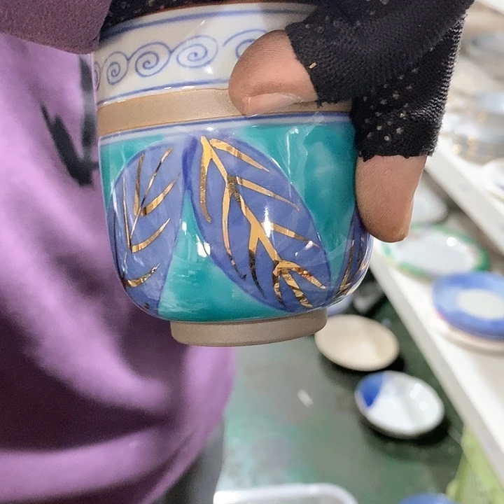 瓷片?*真爱不一样哦小女孩也喜欢他吧笑