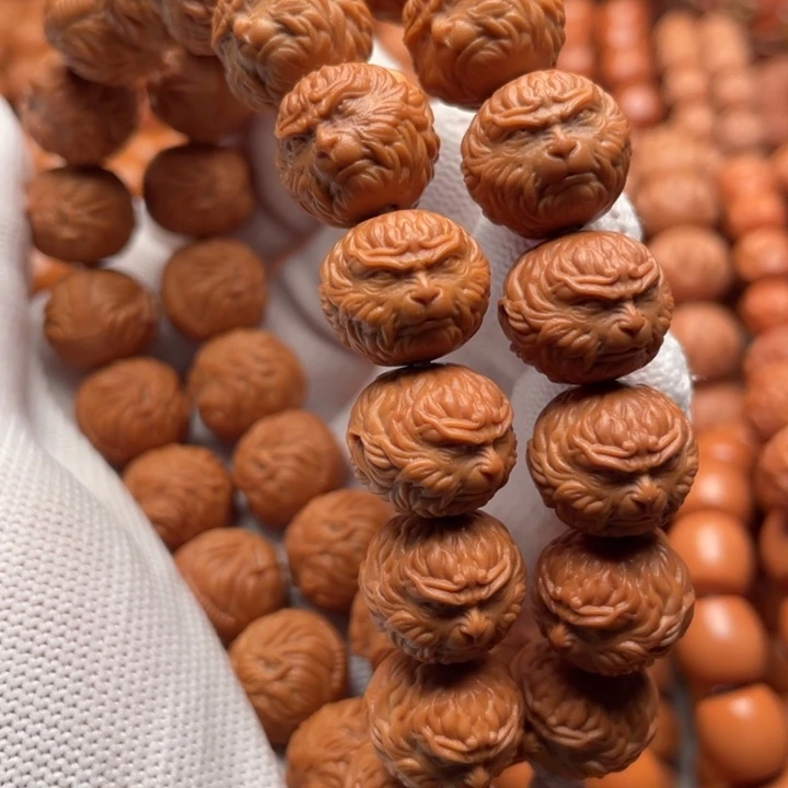 猴头核桃吊坠b****༽斗战胜佛