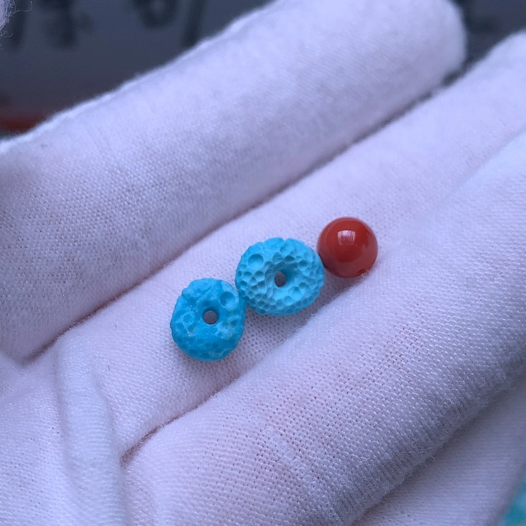 南红玛瑙未镶嵌珠宝奇石
