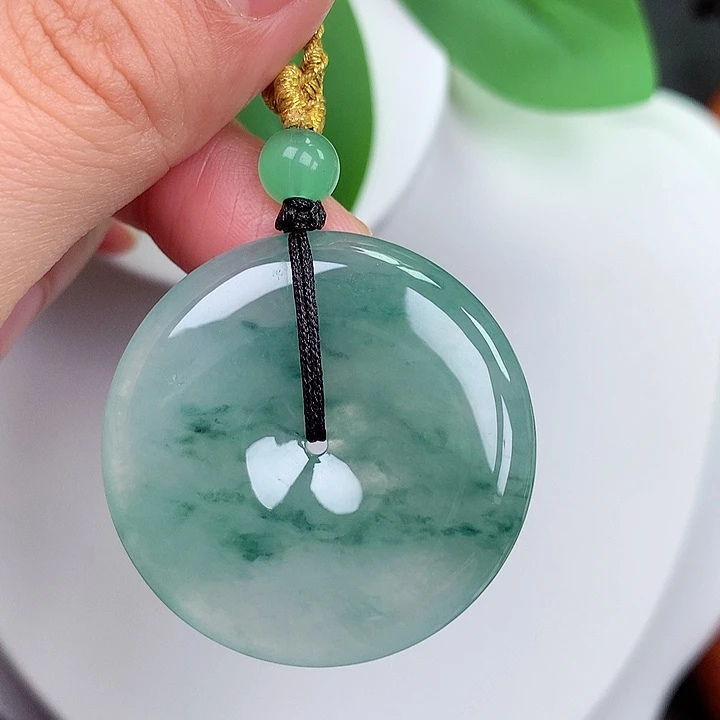 颈饰未镶嵌翡翠平安扣 34.4x5.8mm