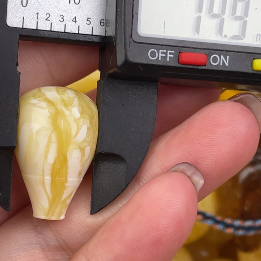未镶嵌蜜蜡裸石蜜蜡703