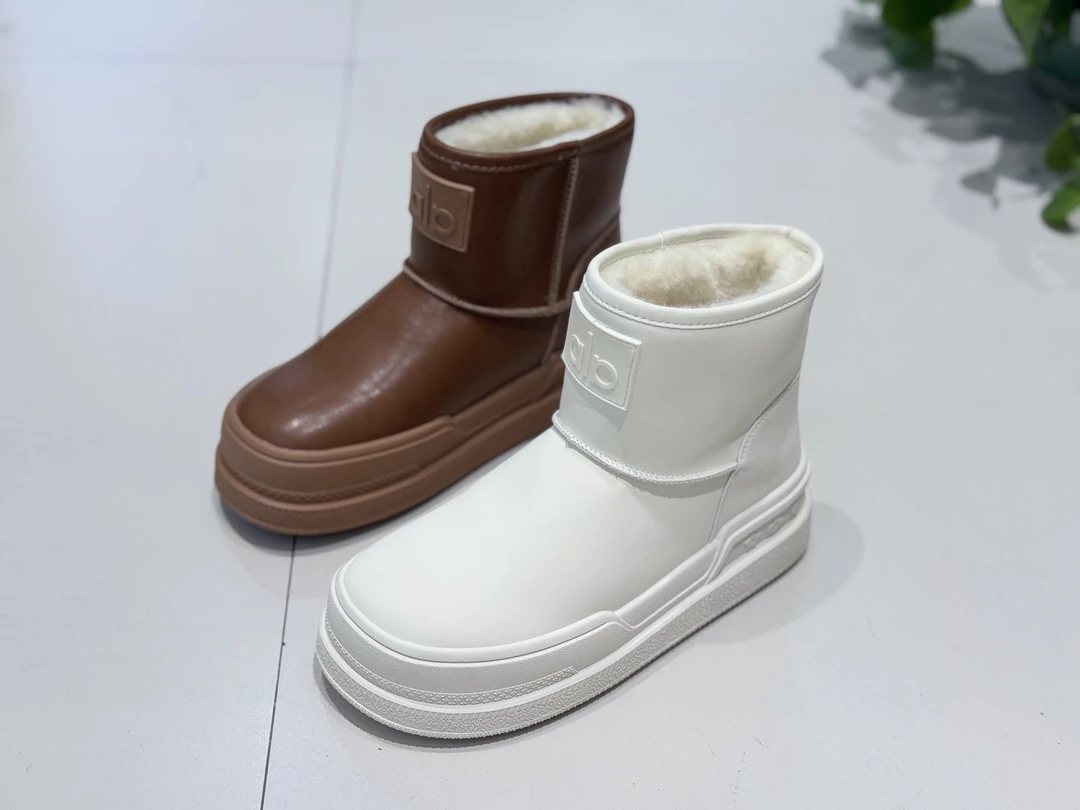 ZSWD2025新款真皮防水厚底保暖雪地靴768-12