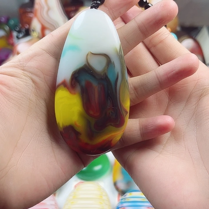 玛瑙/玉髓未镶嵌耳饰