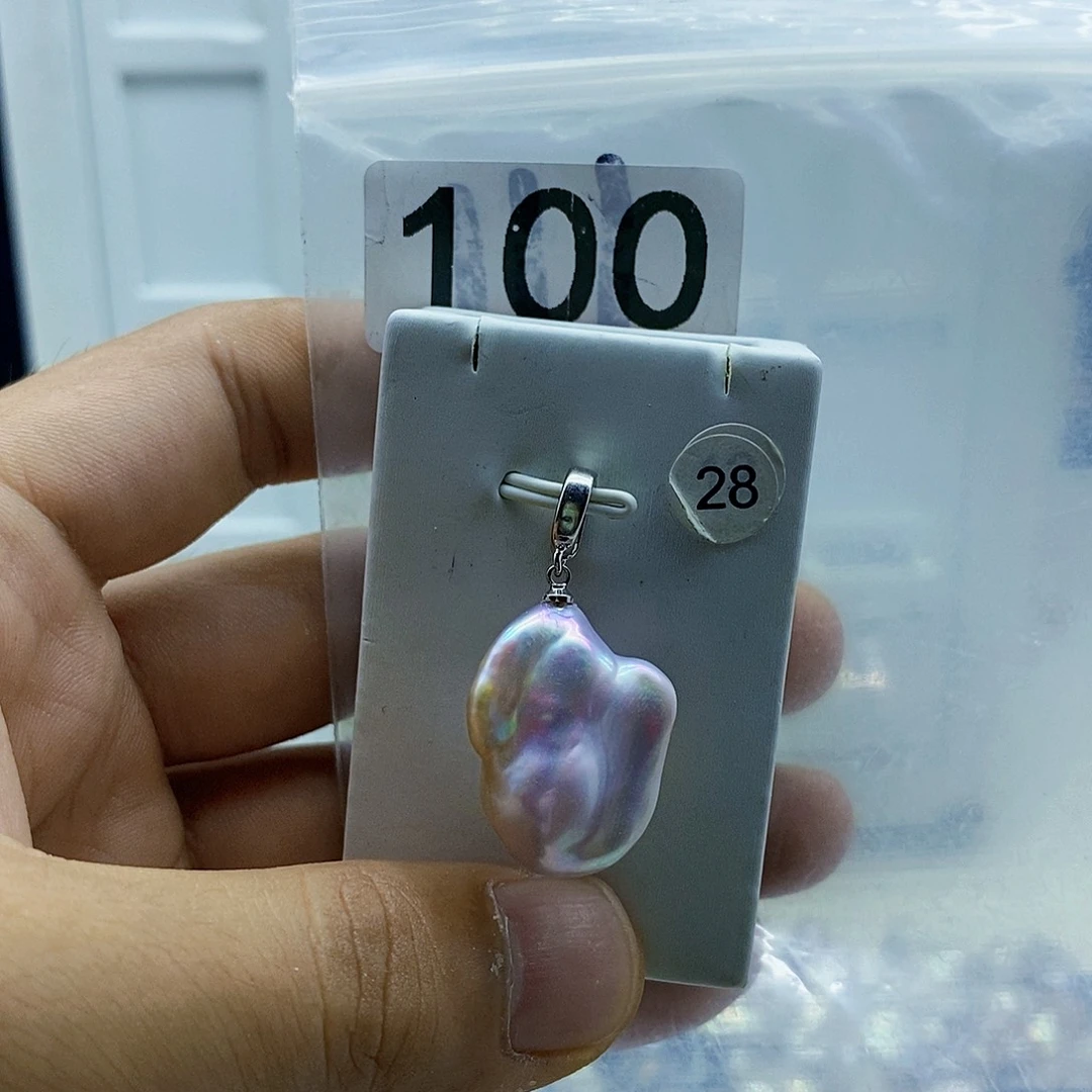 淡水珍珠合金颈饰