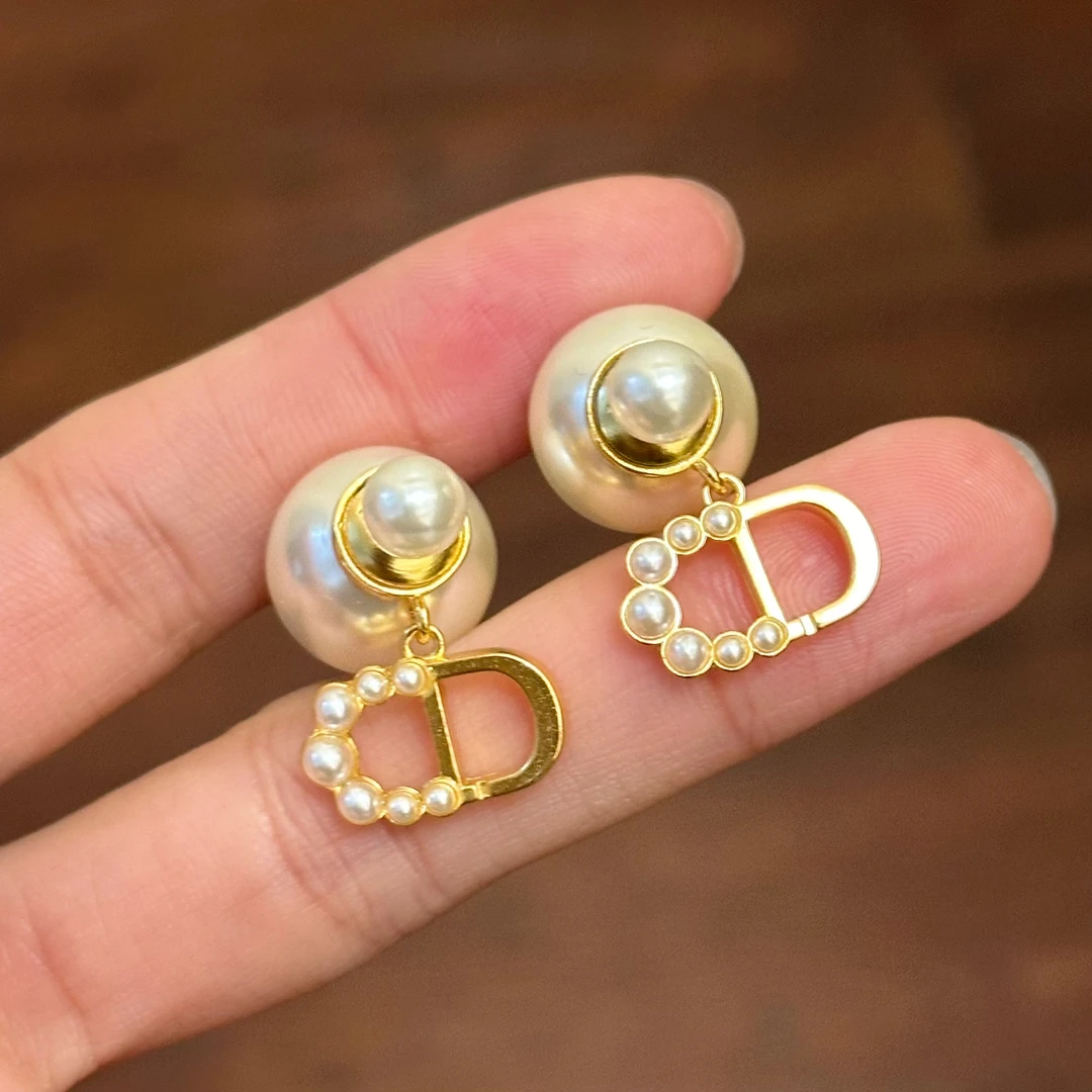 铜合金仿珍珠耳饰 E0503 时尚气质百搭字母韦雪同款耳环
