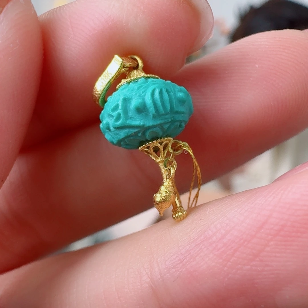 绿松石18K金镶嵌珠宝奇石