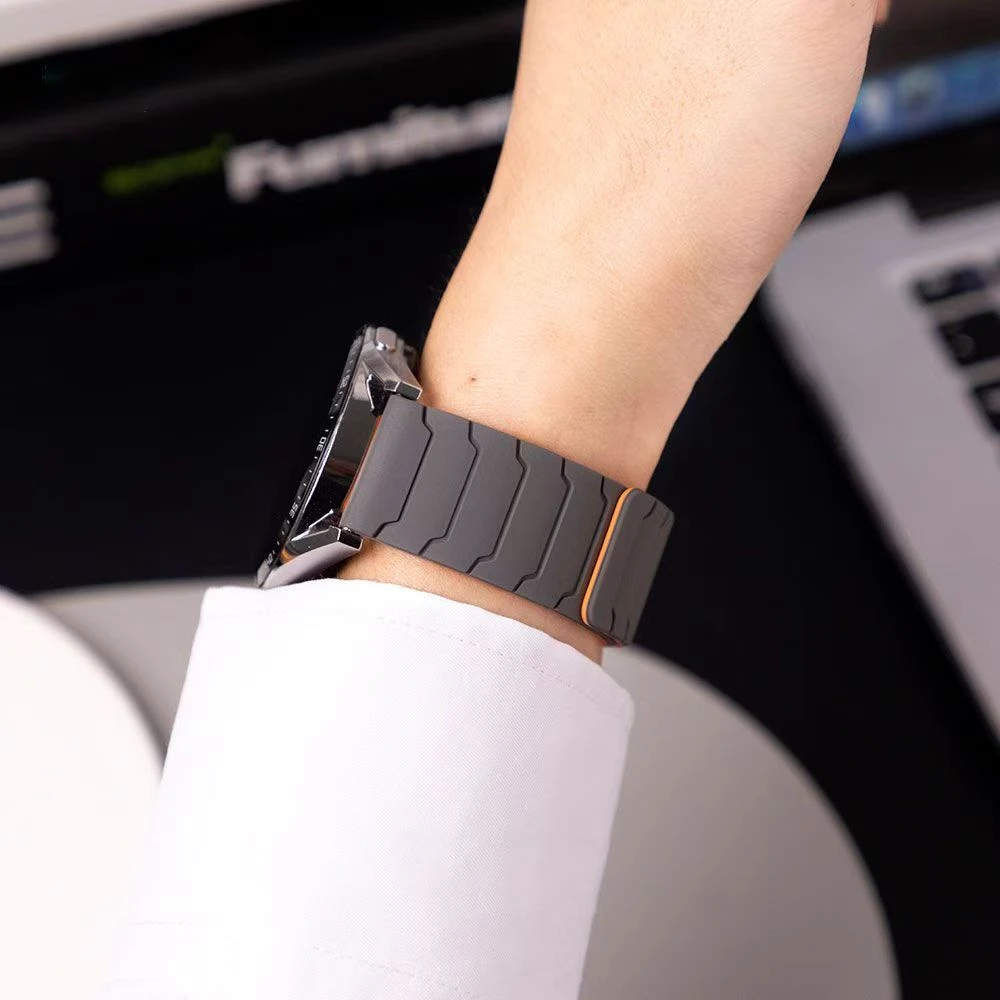 适用华为GT5工装铠甲磁吸表带GT3/GT4硅胶腕带gt2Pro/watch3/4pro