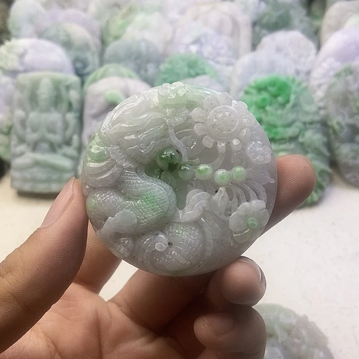 定制翡翠未镶嵌天然翡翠