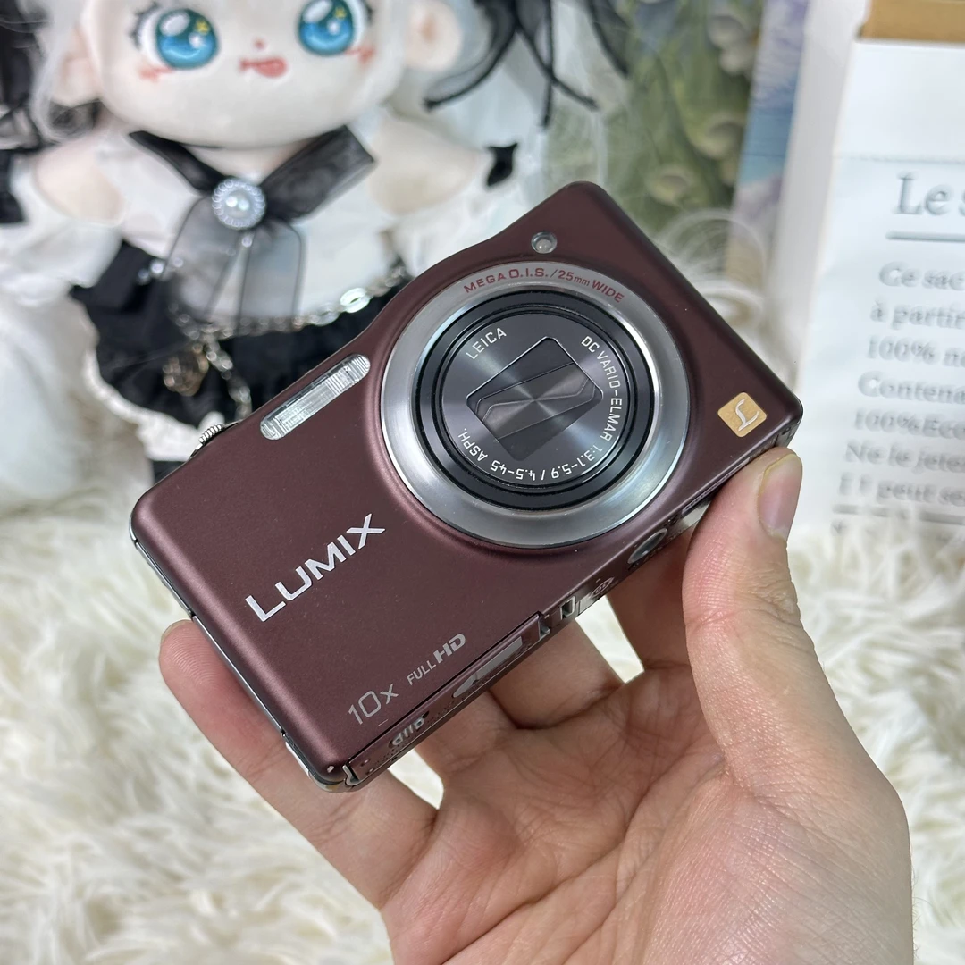 9新 Panasonic/松下 松下sz7小长焦色彩感好1400万像素带配件