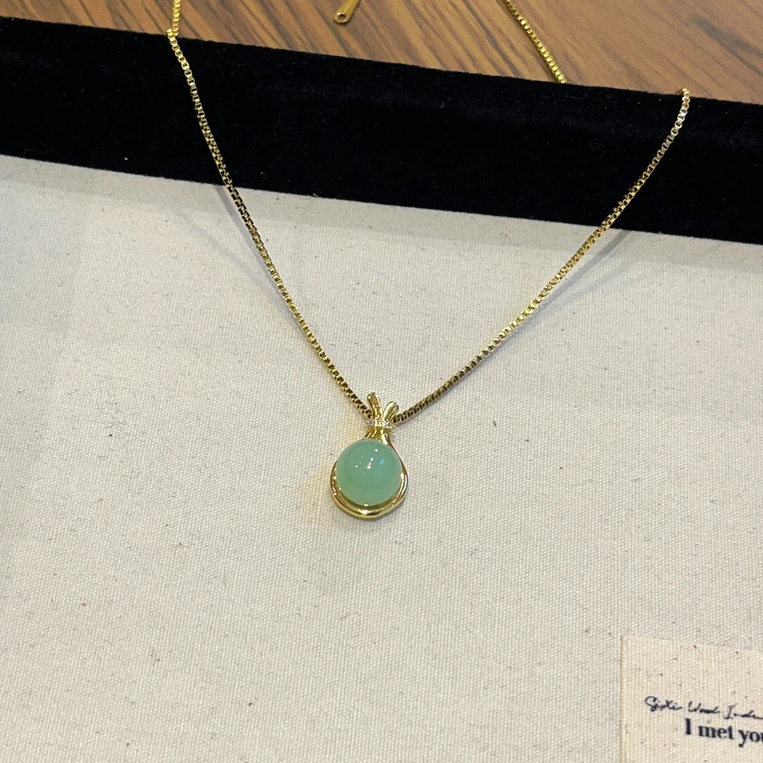 铜合金树脂吊坠 铜合金 800 时尚国风青提珠珠蛇骨项链