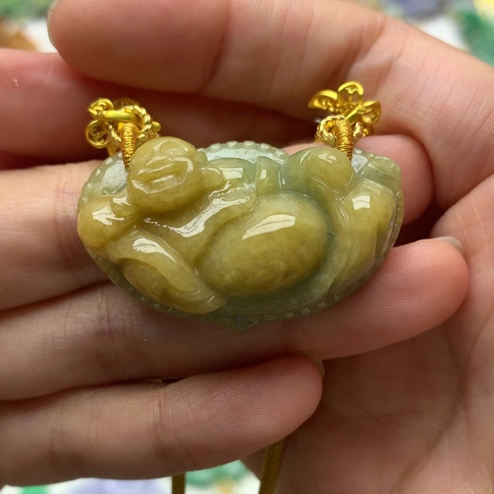 颈饰未镶嵌翡翠翡翠