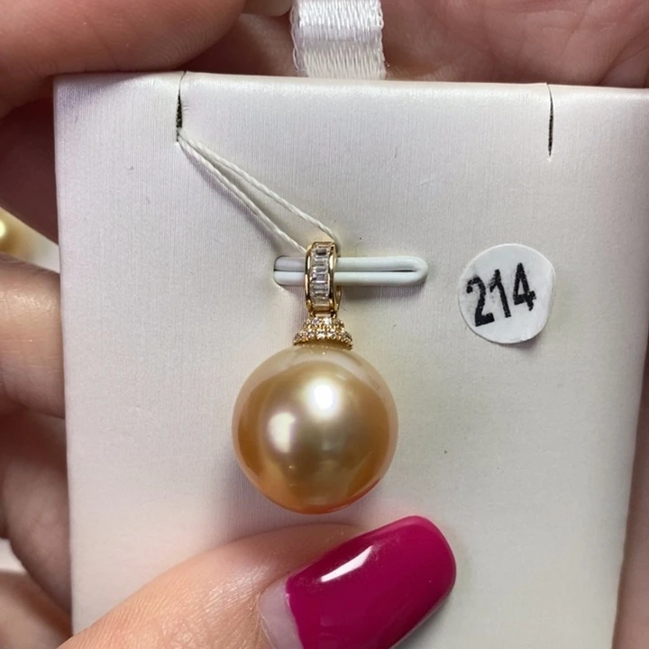 海水珍珠吊坠(不含链)18K金镶嵌