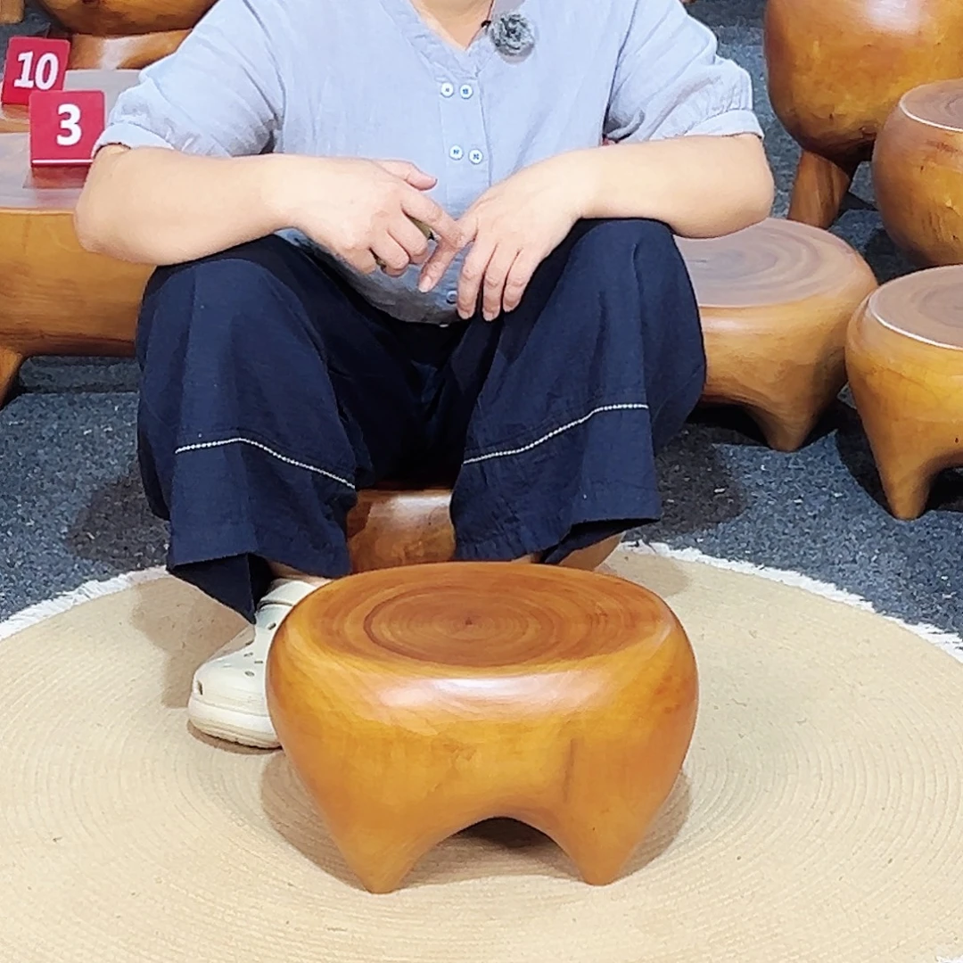 27 号香樟木尺寸：33-25-20cm