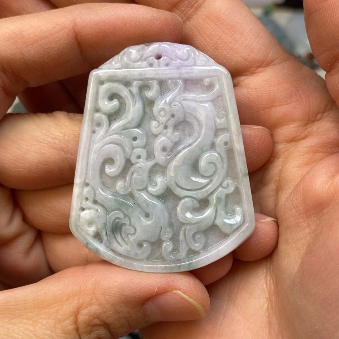 翡翠颈饰未镶嵌龙凤