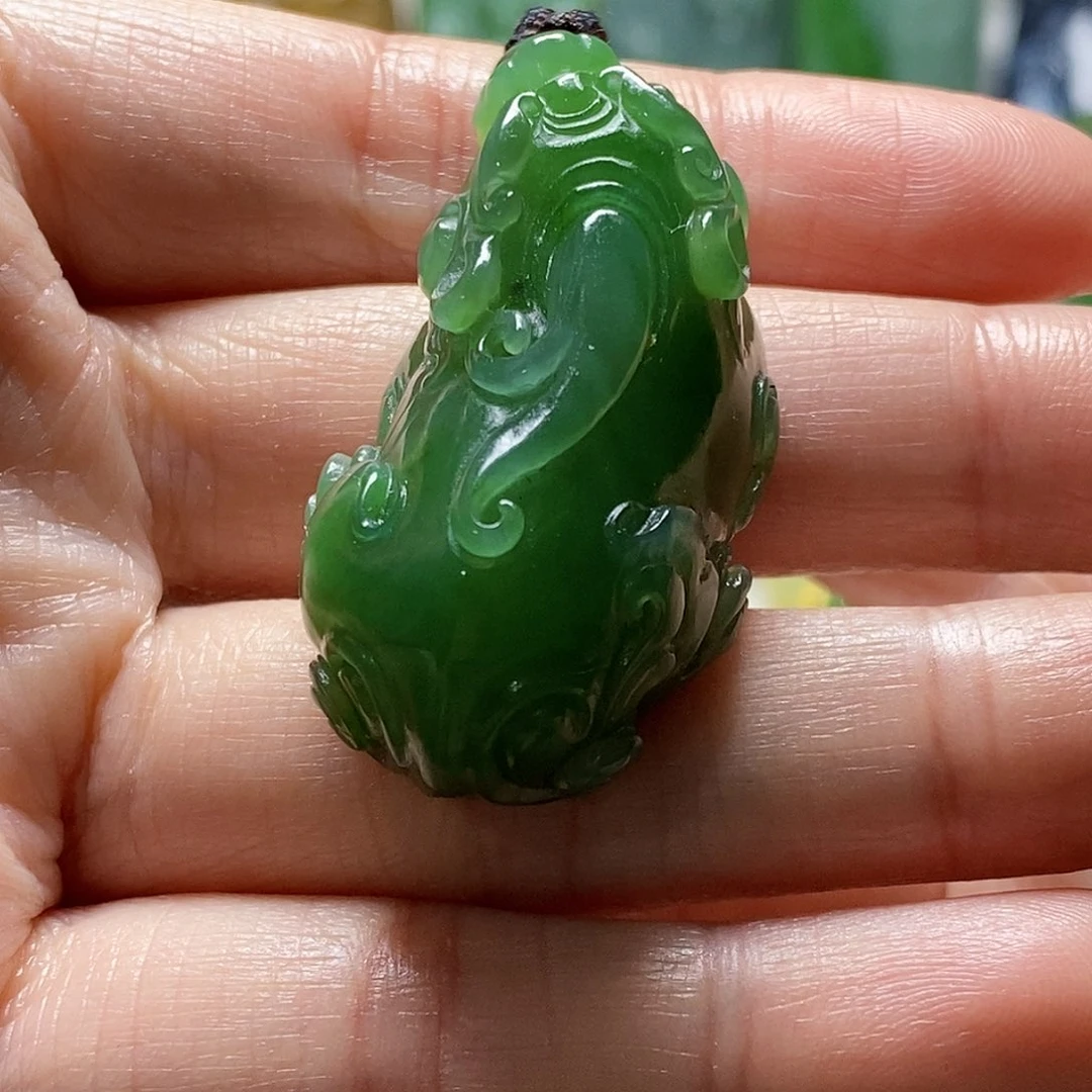 和田玉（碧玉）颈饰未镶嵌
