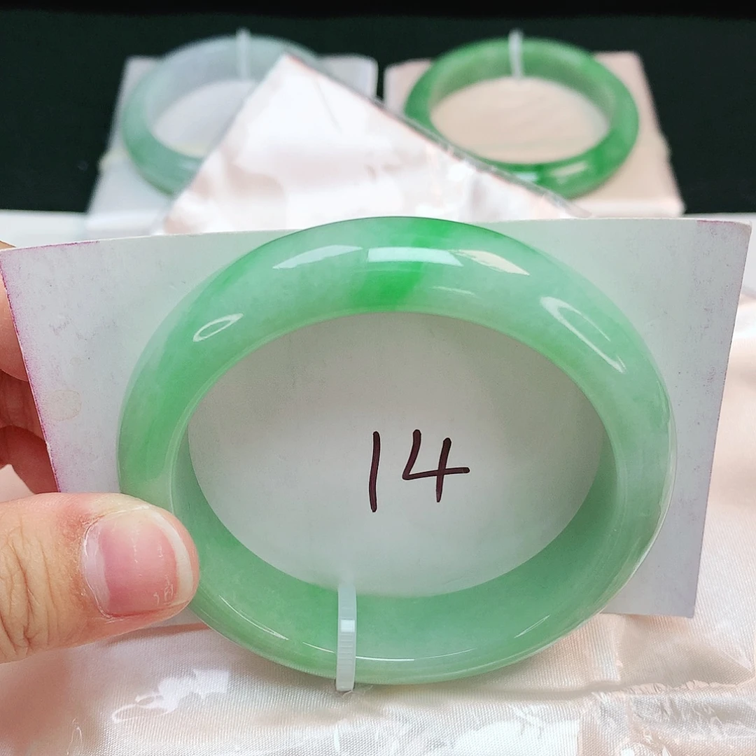 翡翠未镶嵌手镯轮胎镯55.8