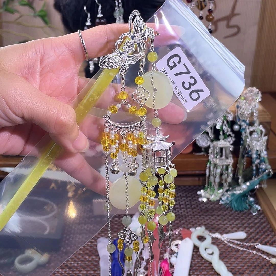 橘***溜蛇纹石玉合金发饰