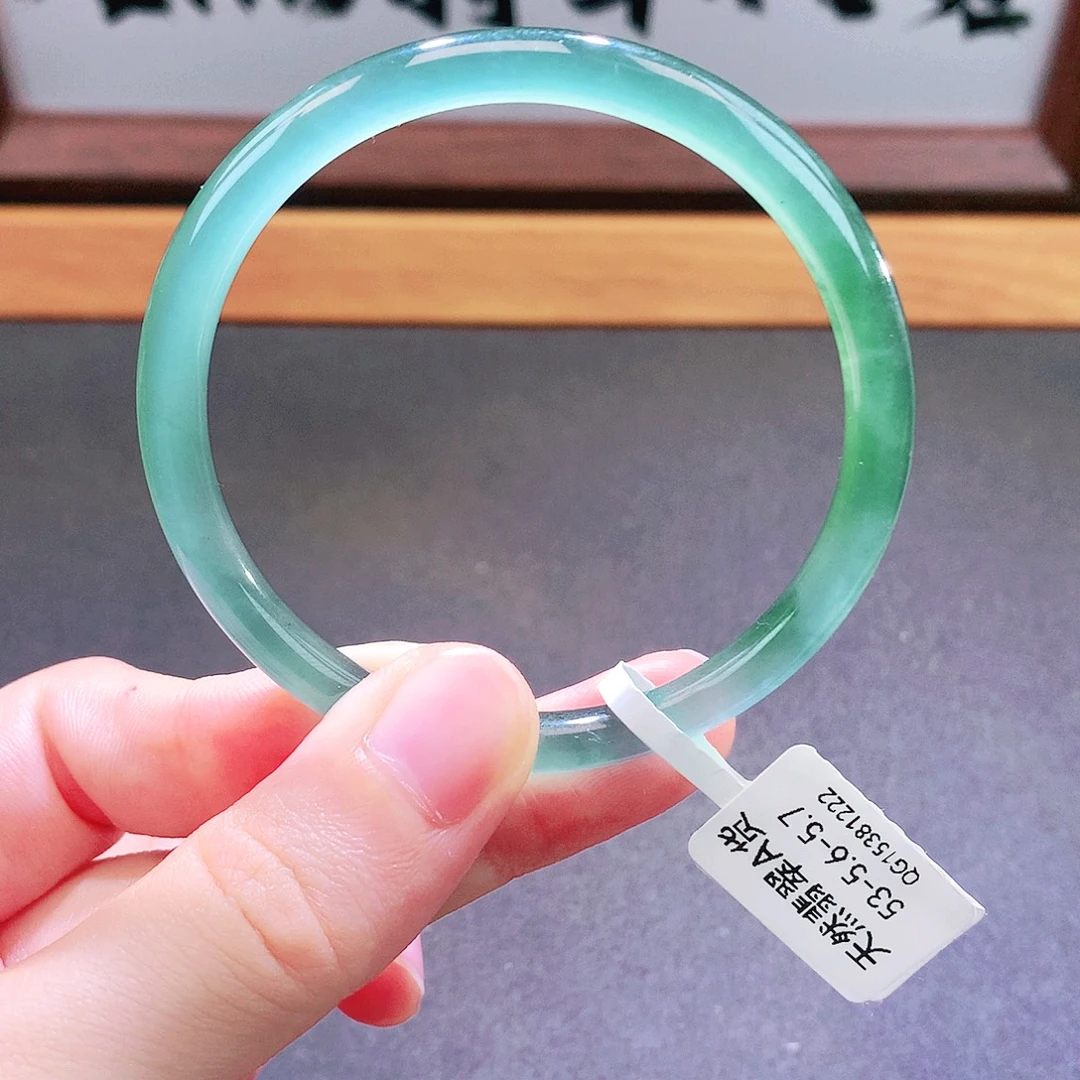 翡翠未镶嵌手镯天然翡翠