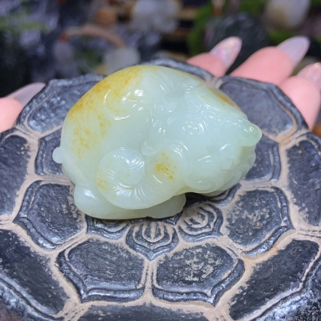 未镶嵌和田玉（子料）挂件