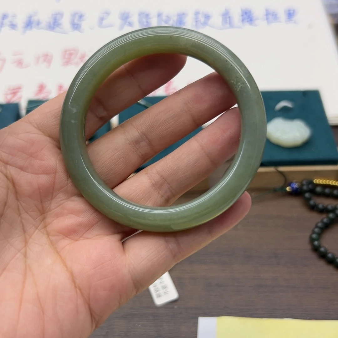 和田玉未镶嵌手镯58圈围442