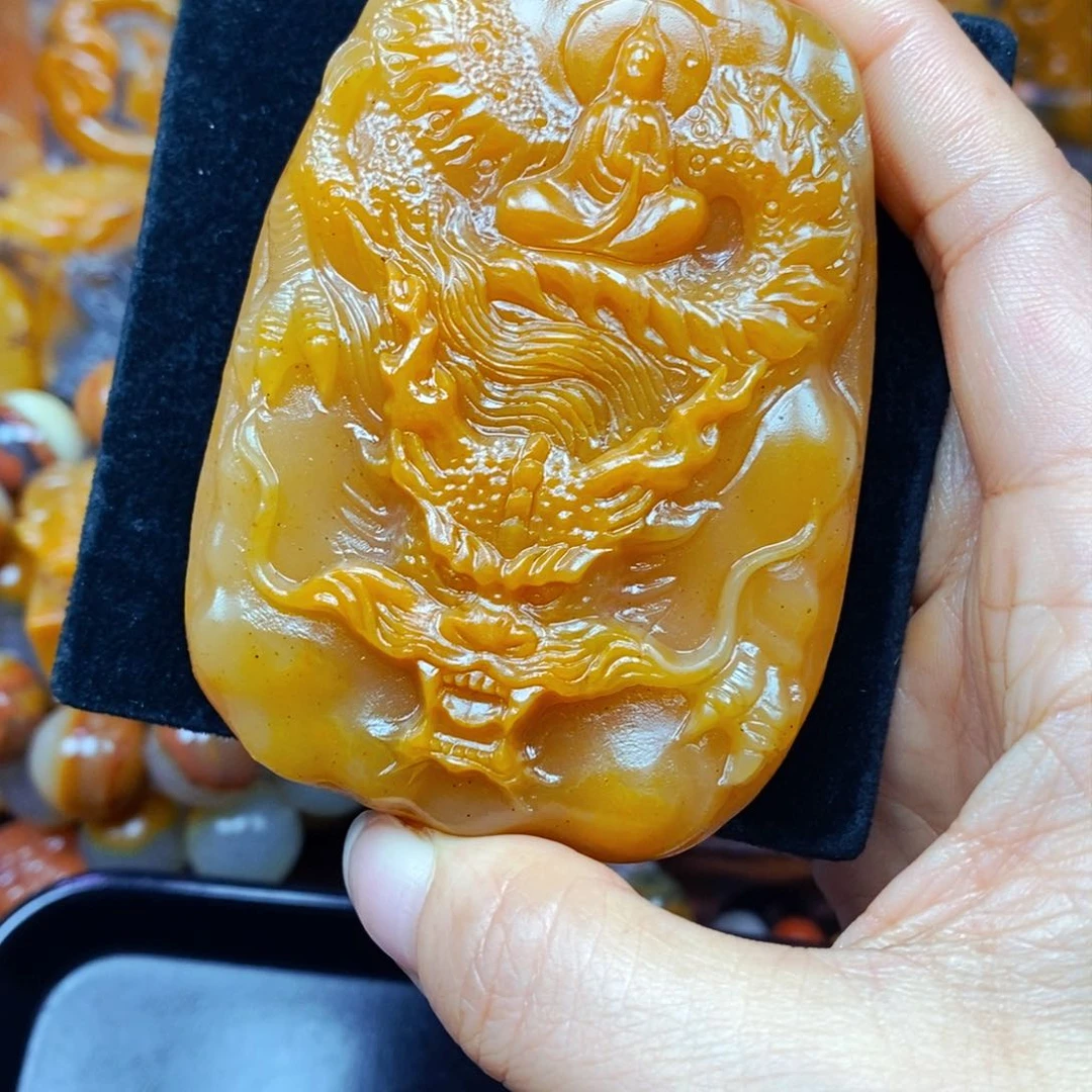 未镶嵌石英质玉（黄龙玉）吊坠(不含链)