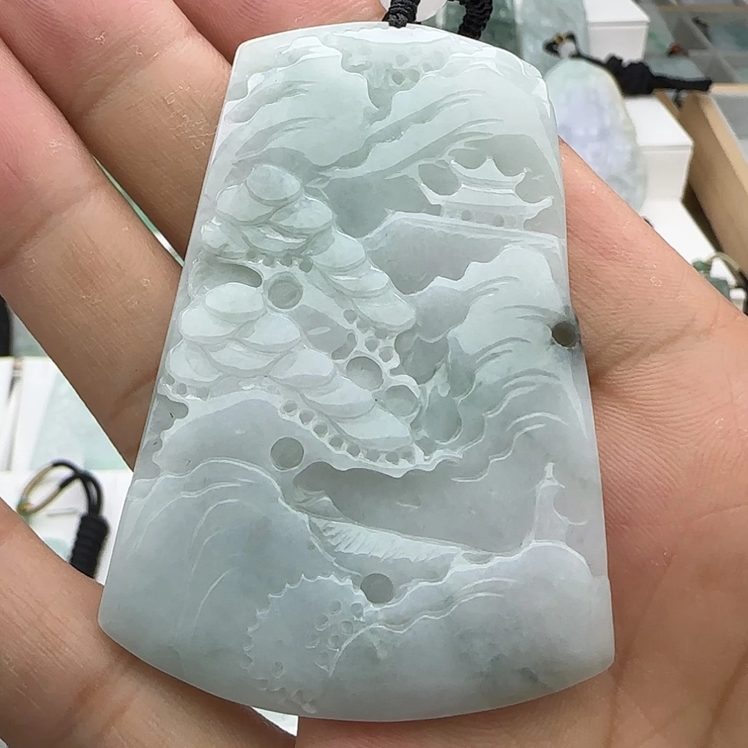 翡翠未镶嵌颈饰翡翠
