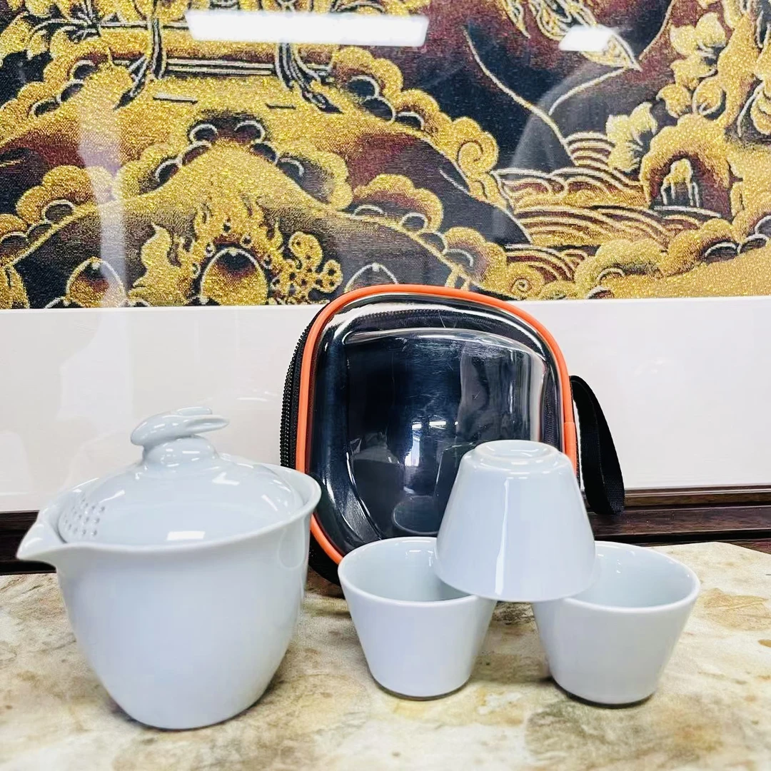 【闪购链接】青瓷兔子 一壶三杯 22 是