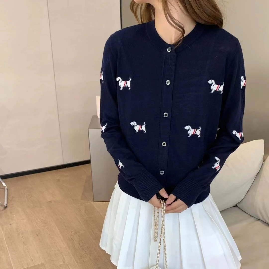 037【贵奢狗狗】100羊毛贵气时尚绣花羊毛针织开衫百搭长袖圆领提花