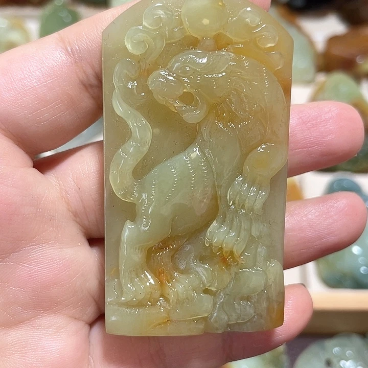 岫玉吊坠(不含链)未镶嵌