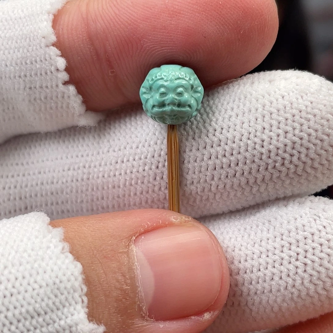 绿松石未镶嵌挂件