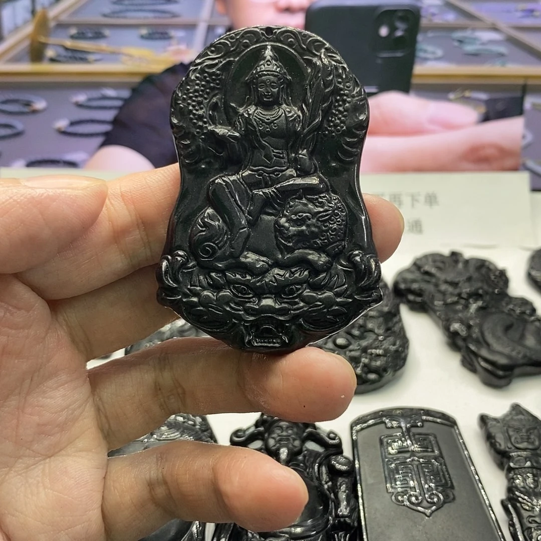 艳***照未镶嵌手链翡翠微瑕墨翠文殊081010