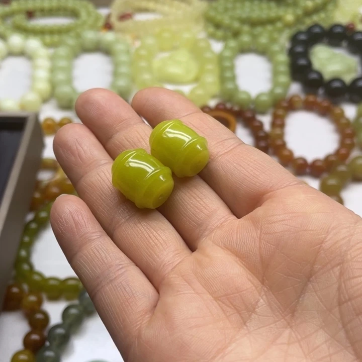 蛇纹石玉手串单珠2个未镶嵌用****3