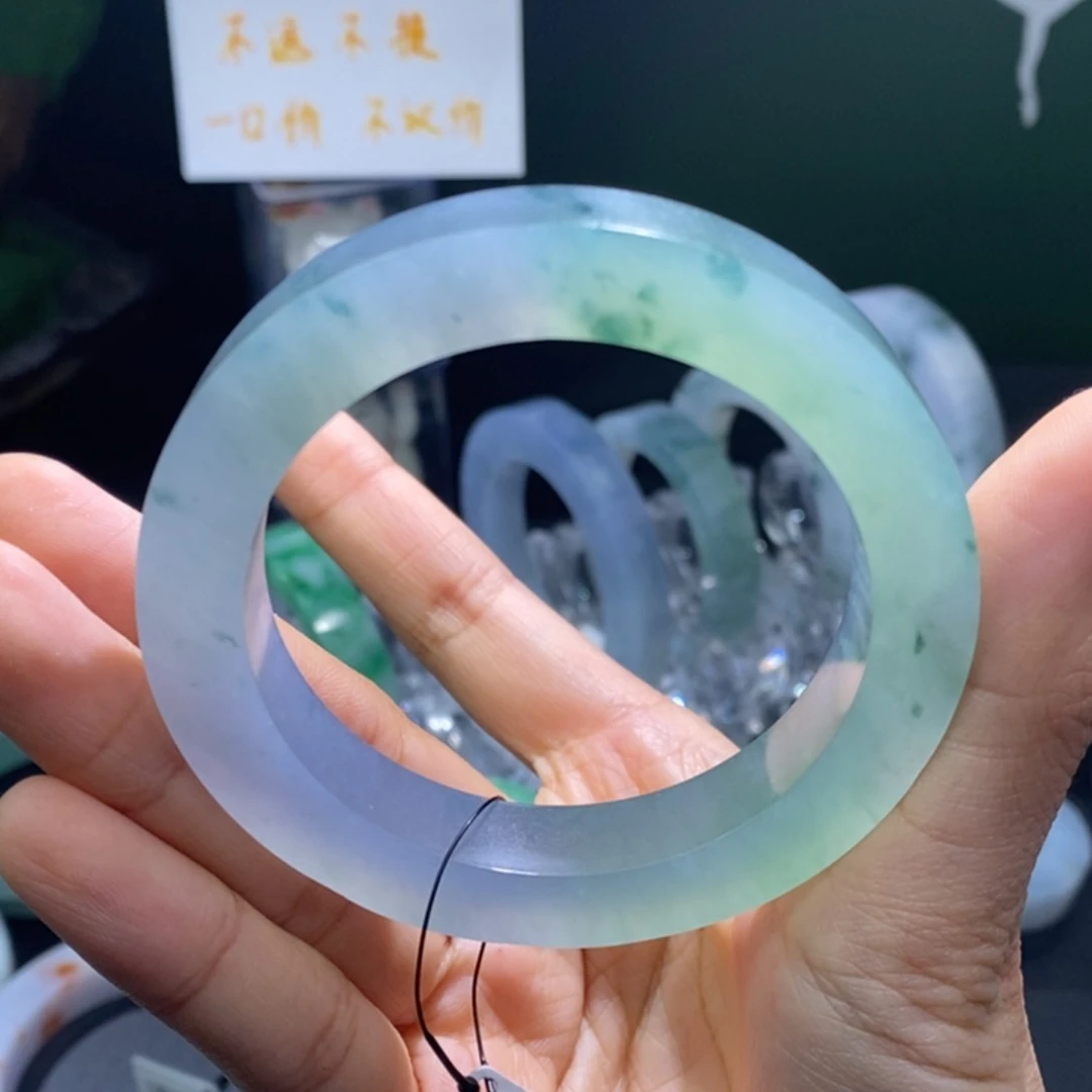 未镶嵌翡翠定制翡翠风*