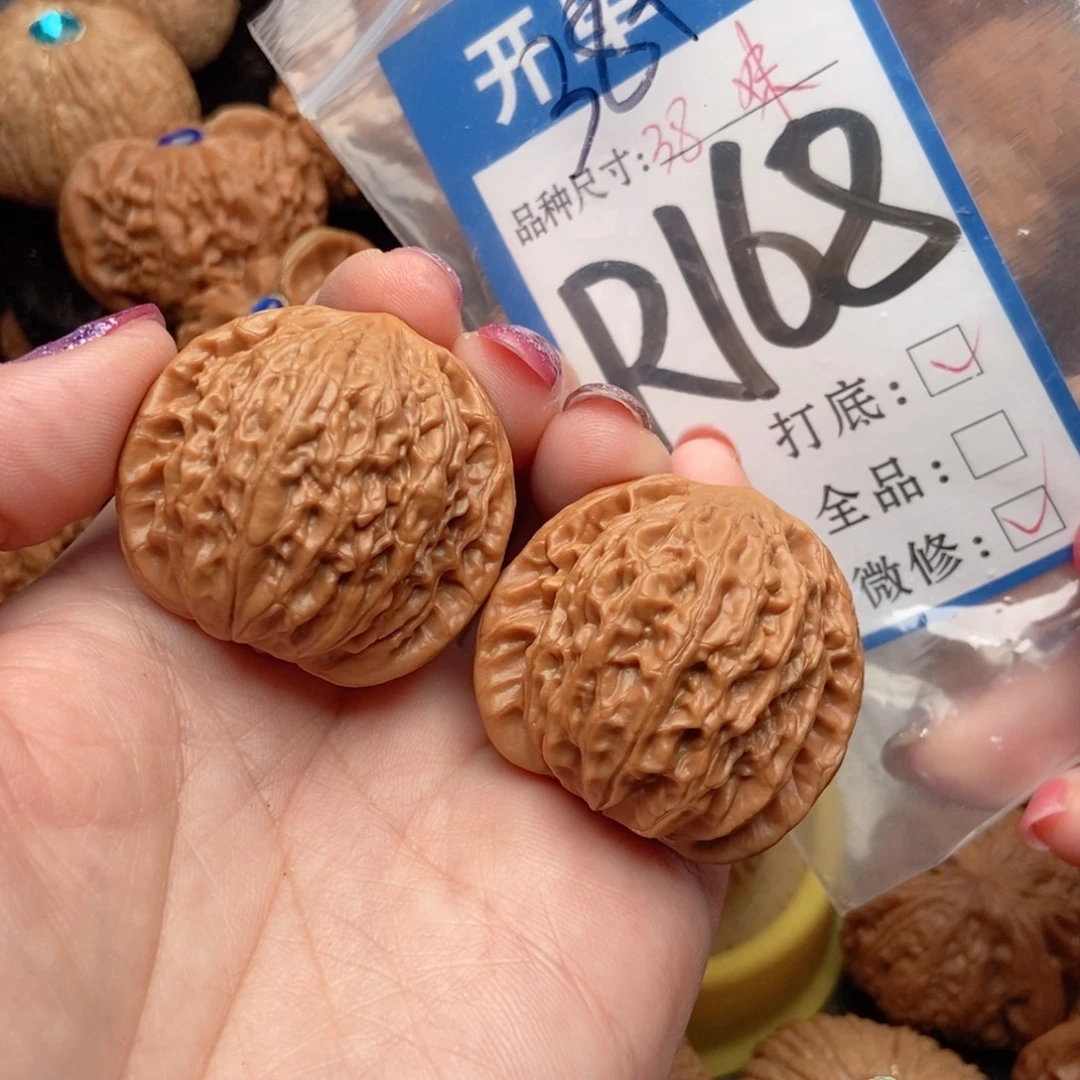 桃核吊坠核桃铁锤妹妹