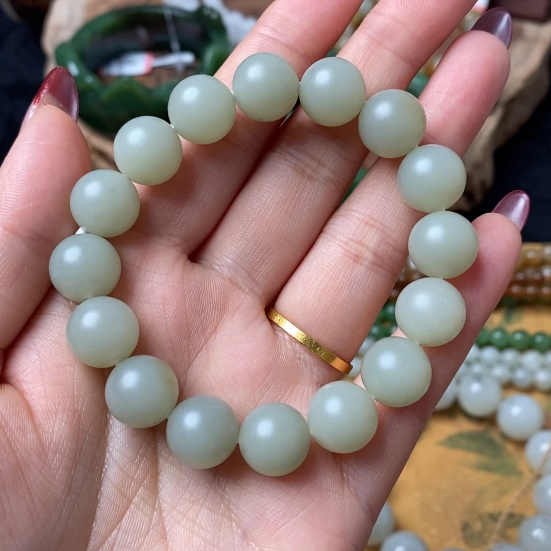 和田玉奶油色手串12mm未镶嵌