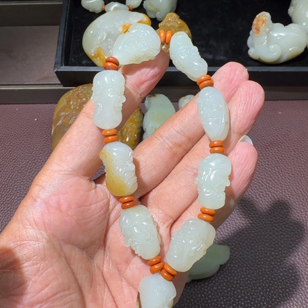 和田玉未镶嵌吊坠(不含链)