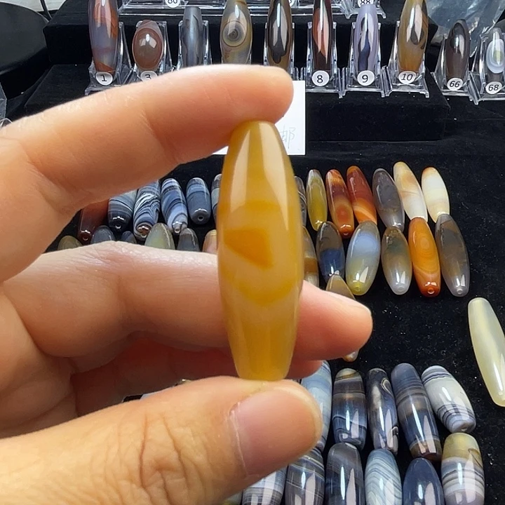 烟***玛瑙/玉髓未镶嵌颈饰