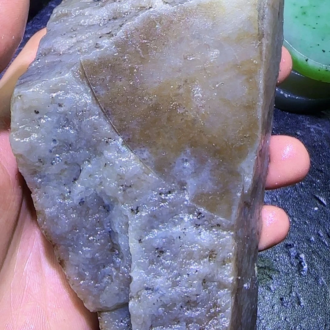 和田玉未镶嵌珠宝半成品