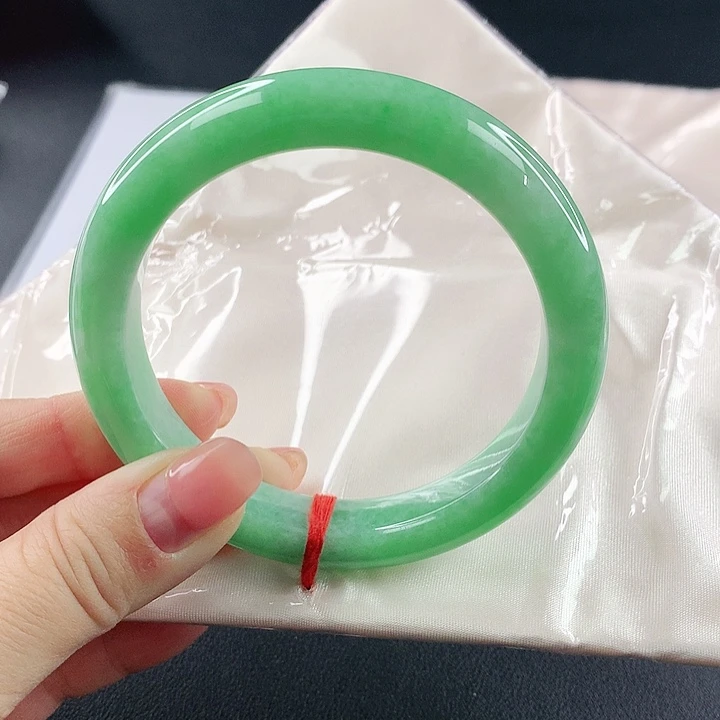 未镶嵌手镯翡翠翡翠715