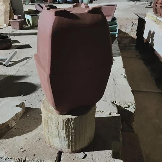 四方高18口径22素两个口不正色差两个