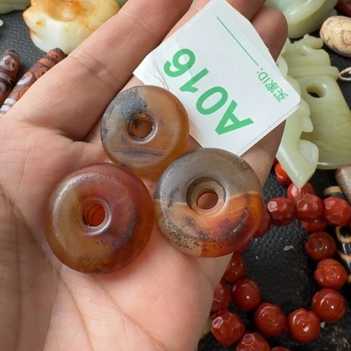 未镶嵌玛瑙/玉髓珠宝半成品